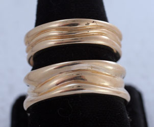 Triple wave band