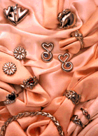 velvet2sm.gif (26933 bytes)